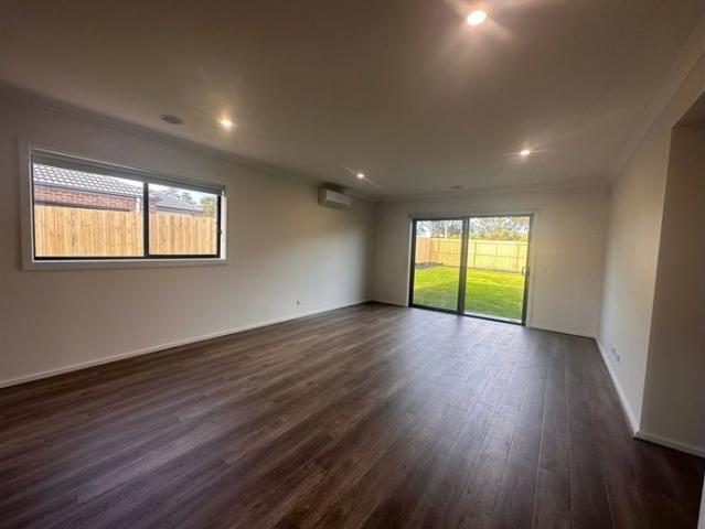 4 Bedroom House in Brookfield Lakes Estate