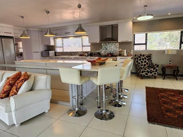 4 Bedroom House in Dan Pienaar