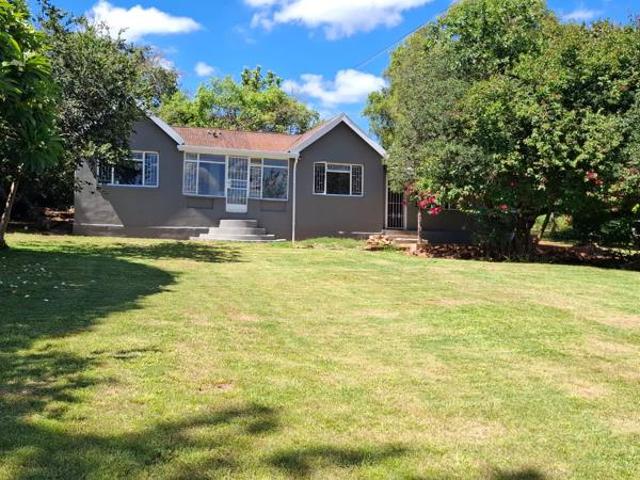 4 Bedroom House in De Wildt
