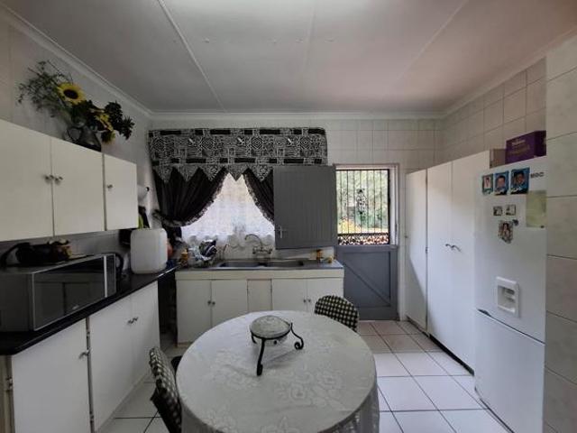 4 Bedroom House in Delmas