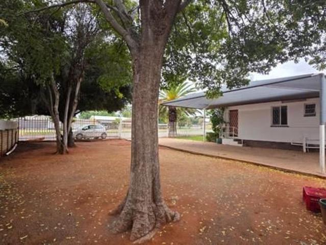 4 Bedroom House in Die Rand