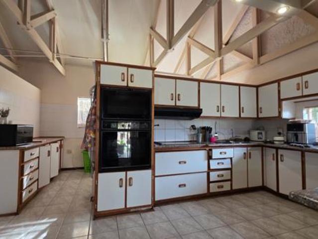 4 Bedroom House in Die Rand