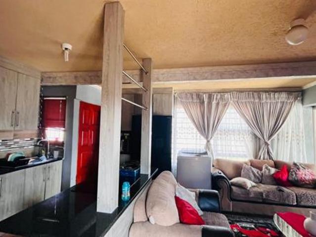 4 Bedroom House in Duvha Park