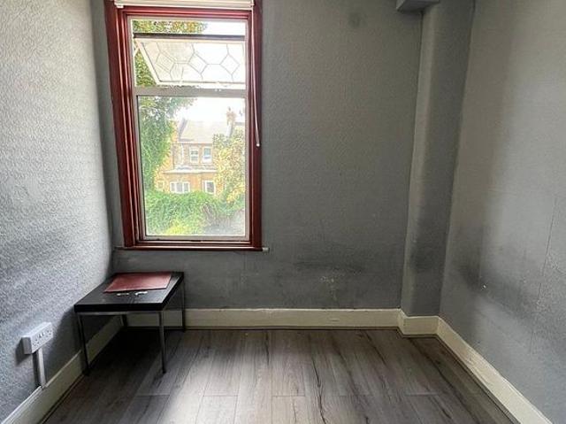 4 bedroom house in Enfield