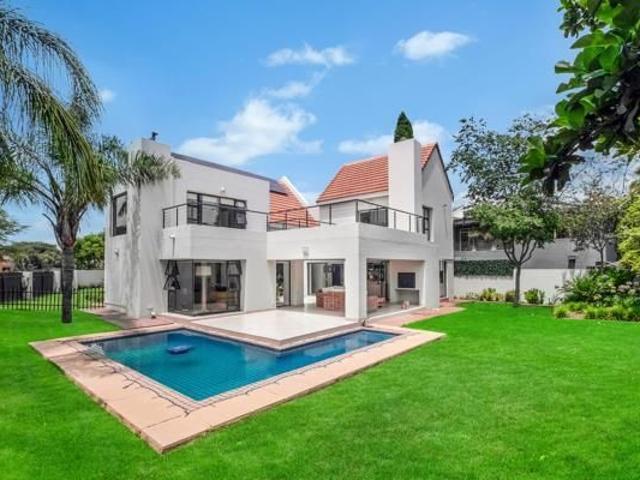 4 Bedroom House in Eagle Canyon Golf Estate