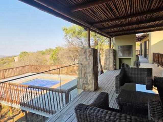 4 Bedroom House in Elements Private Golf Estate