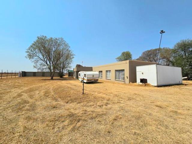 4 Bedroom House in Eloff