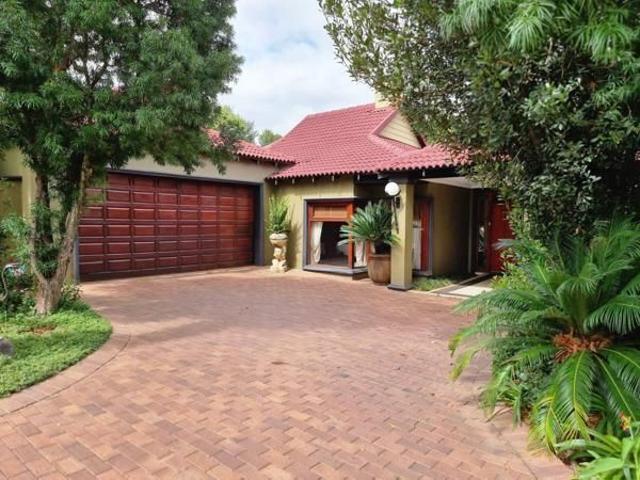 4 Bedroom House in Fourways