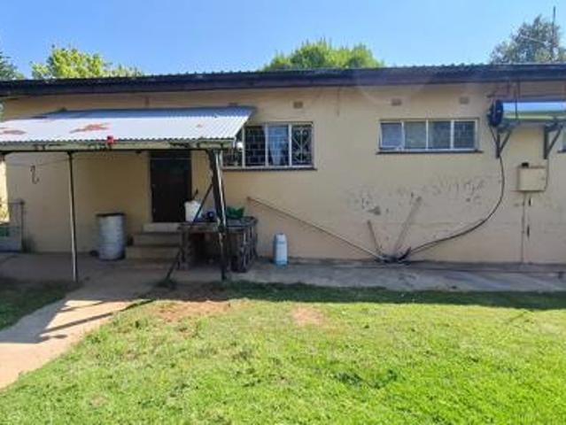 4 Bedroom House in Ficksburg