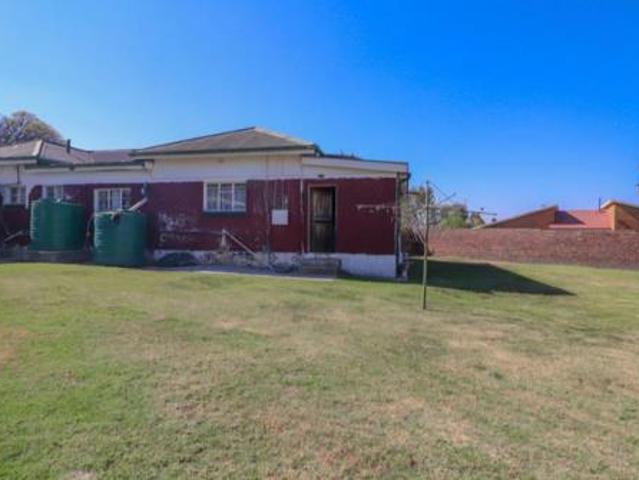 4 Bedroom House in Ficksburg