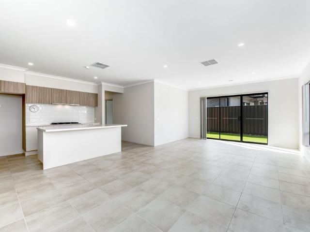 4 Bedroom House in Kalkallo!