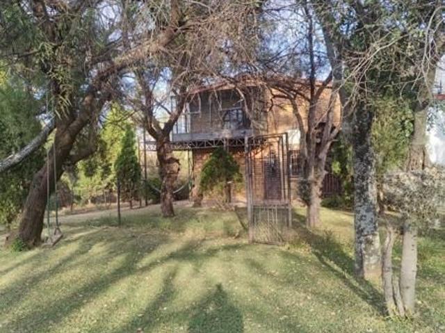 4 Bedroom House in Kameeldrift East
