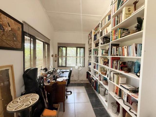 4 Bedroom House in Kampersrus AH