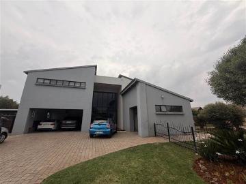 4 Bedroom House in Kempton Park Central