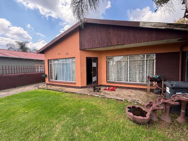 4 Bedroom House in Krugersdorp West