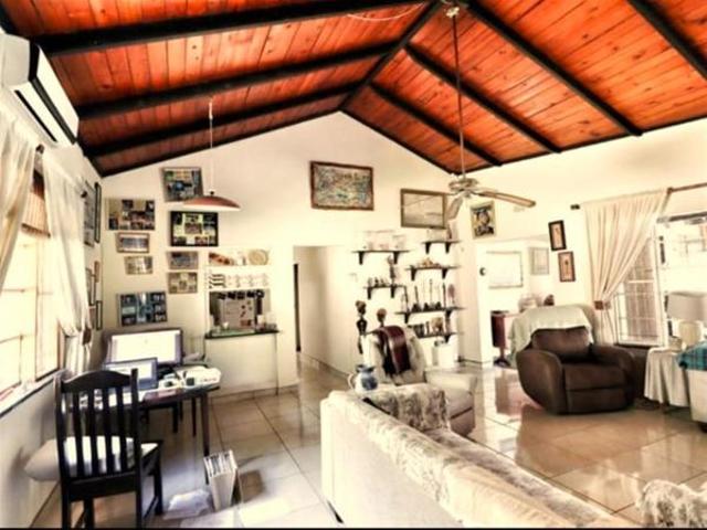 4 Bedroom House in KwaMbonambi
