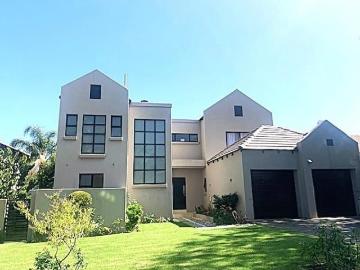4 Bedroom House in Honeydew Manor