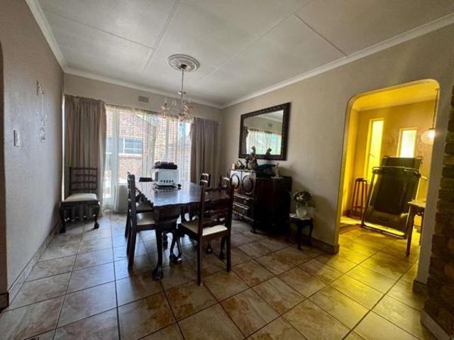 4 Bedroom House in Henley on Klip
