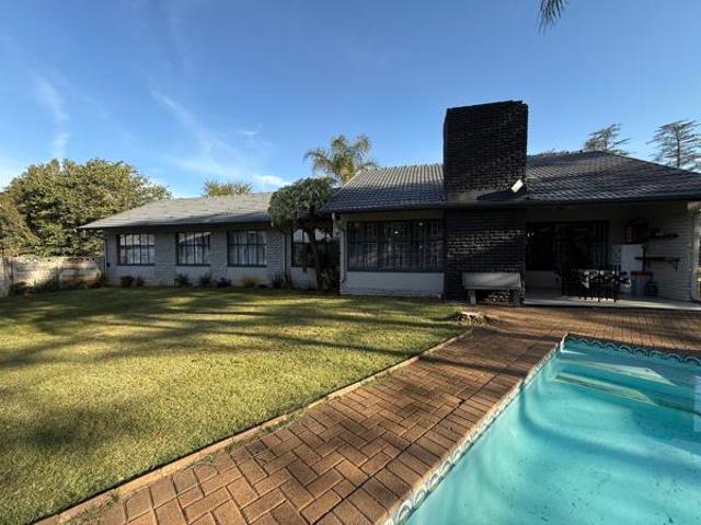 4 Bedroom House in Hutten Heights