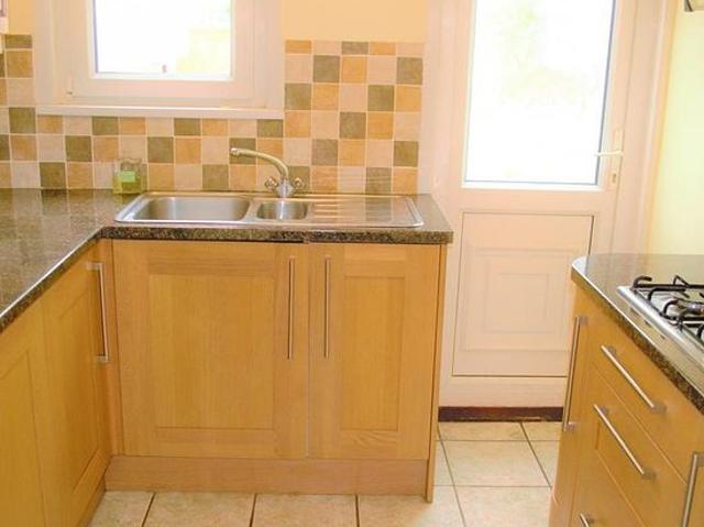 4 bedroom house in Ilford