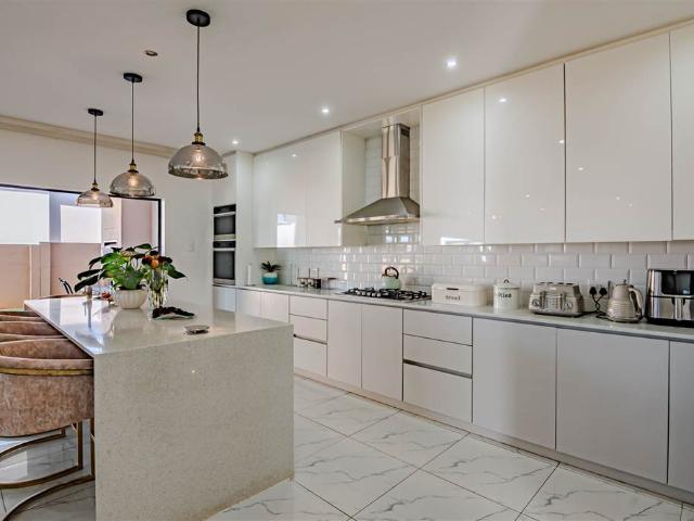 4 Bedroom House in Lombardy Estate