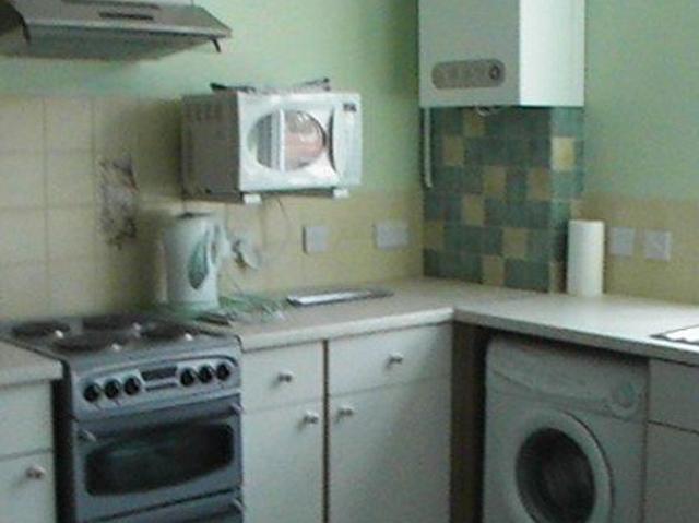 4 bedroom house in Leeds