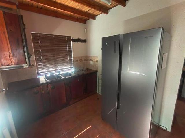 4 Bedroom House in Leeupoort