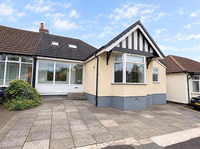 4 bedroom house in Liverpool