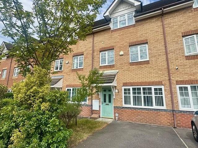 4 bedroom house in Liverpool
