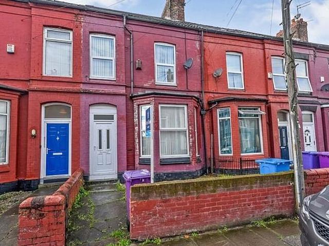 4 bedroom house in Liverpool