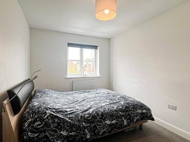 4 bedroom house in Liverpool