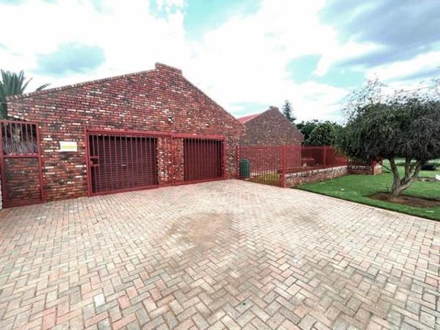 4 Bedroom House in Lichtenburg