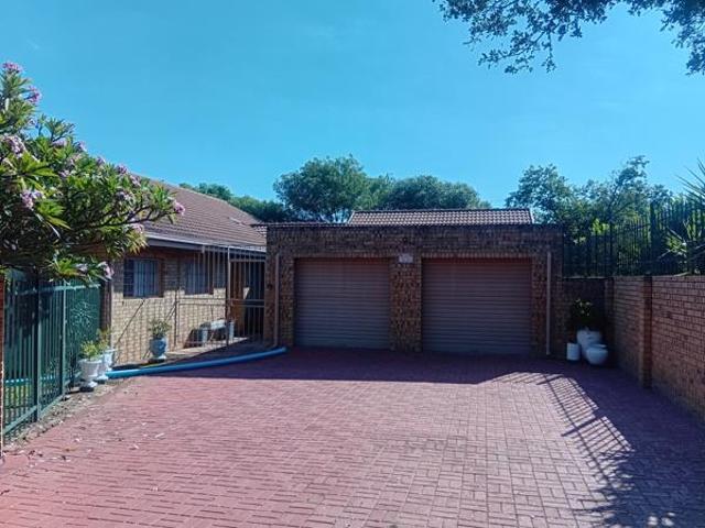 4 Bedroom House in Modimolle Nylstroom