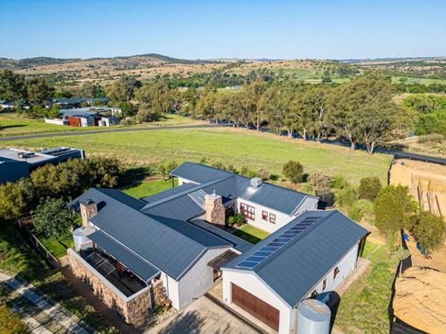 4 Bedroom House in Monaghan Farm