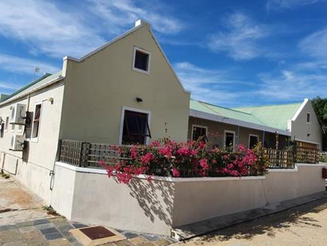 4 Bedroom House in Montagu