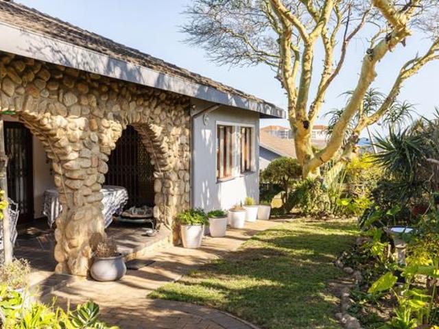 4 Bedroom House in Margate