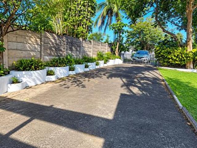 4 Bedroom House in Meer En See