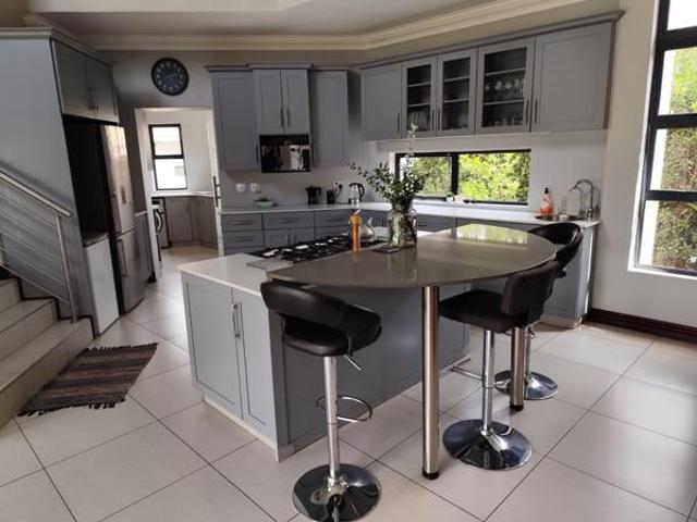 4 Bedroom House in Midstream Ridge