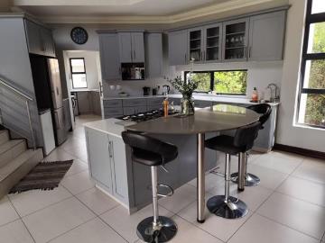 4 Bedroom House in Midstream Ridge