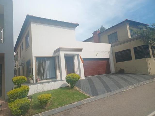 4 Bedroom House in Noordwyk
