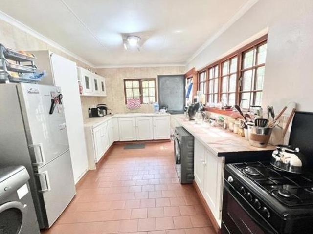4 Bedroom House in North Riding Ah