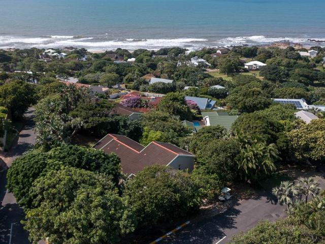 4 Bedroom House in Southbroom