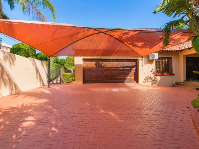 4 Bedroom House in Safari Gardens