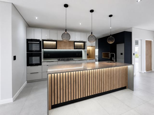 4 Bedroom House in Sandown