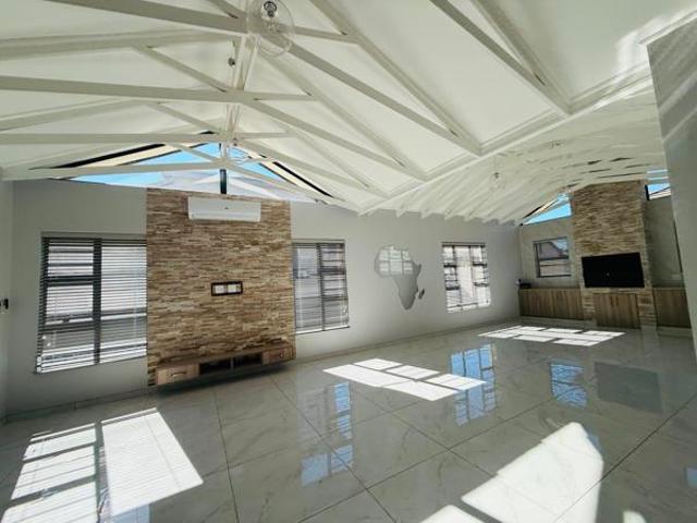 4 Bedroom House in Secunda