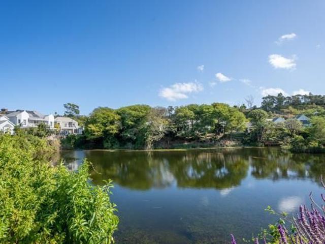 4 Bedroom House in Selborne