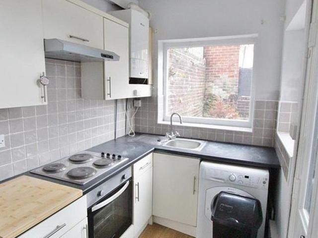 4 bedroom house in Sheffield