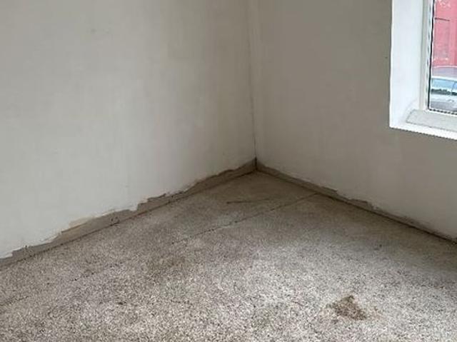 4 bedroom house in Sheffield