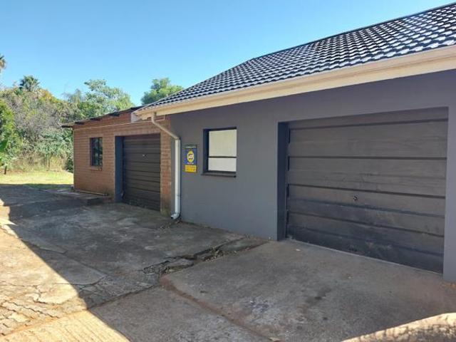 4 Bedroom House in Signal Hill