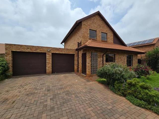 4 Bedroom House in Pomona